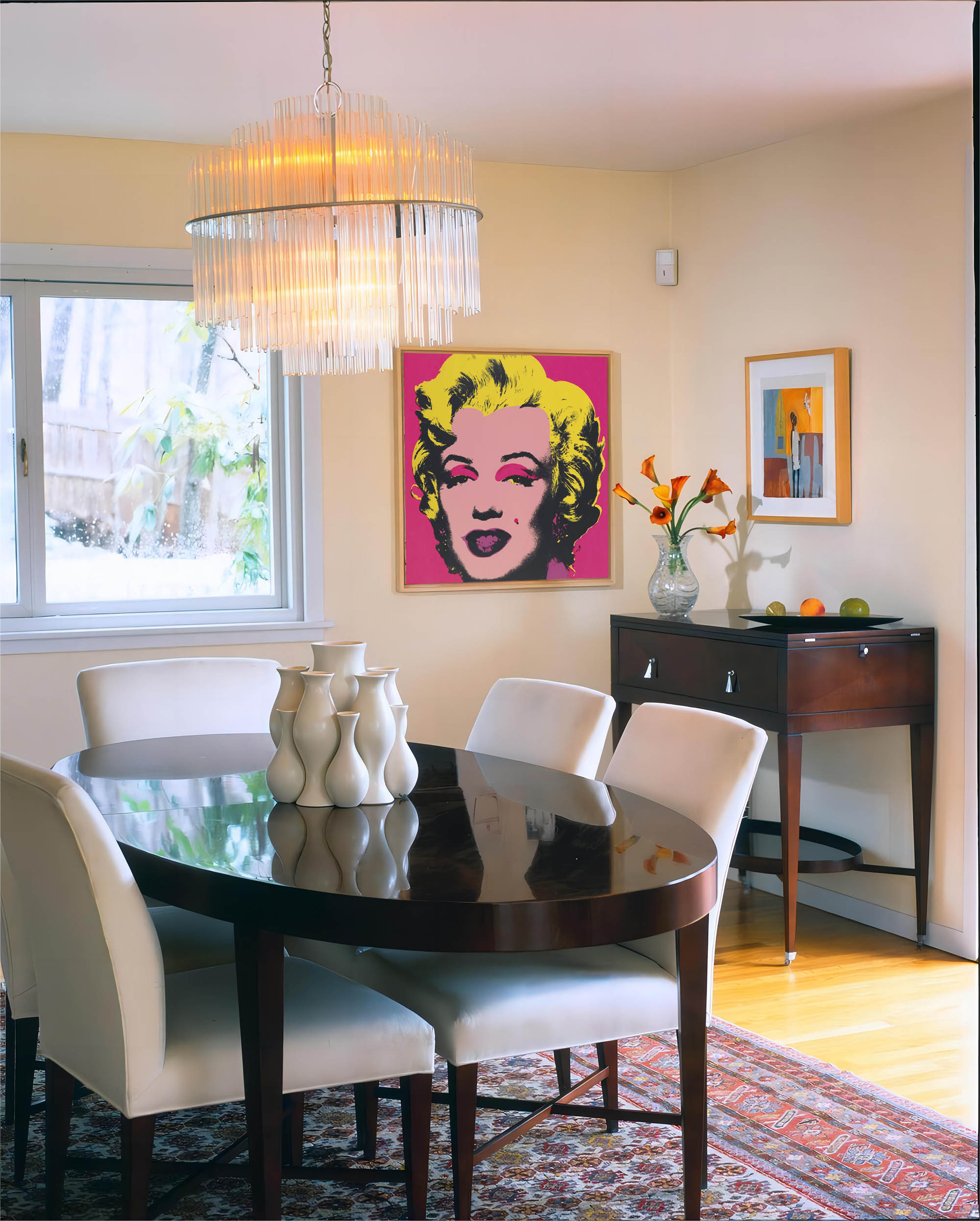 Pop Art Icon: Glamorous Muse on Canvas